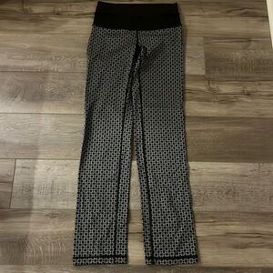 Medium Black and Gray Lululemon Leggings